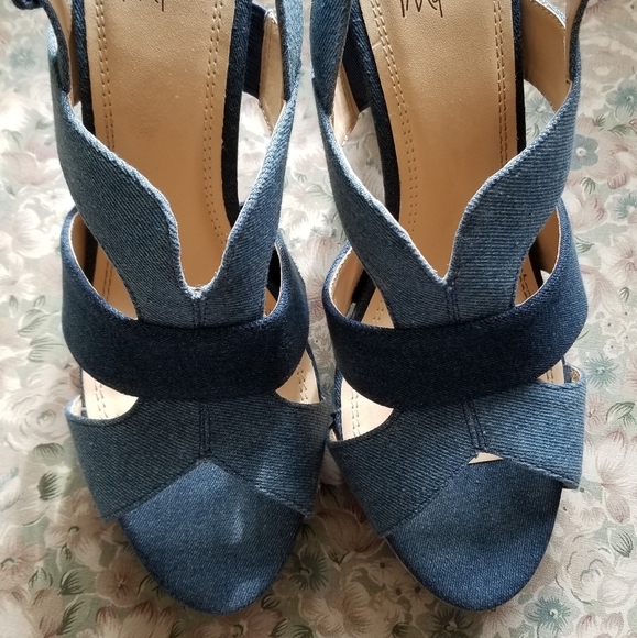 IMPO Denim 2tone heels - Picture 1 of 7